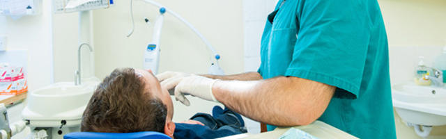 Cosmetic Dentistry Abroad Makes Sense, Saves Cents